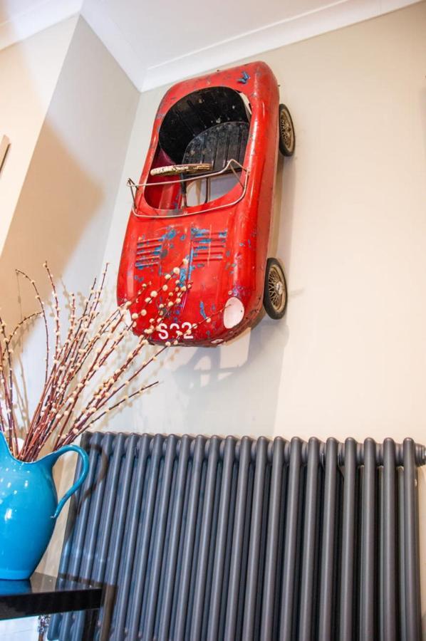 Unique 2 Bed In The Heart Of Bath With Parking Appartamento Esterno foto